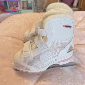 Jackson ice skates -pink and white.